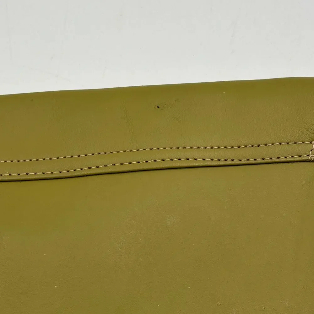 Cueropapel & Tijera Sage Green Leather Envelope Clutch With Tassel Purse